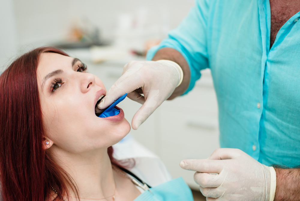 Procedure of getting dental implant