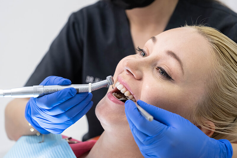 screening-for-decay-at-our-clinic