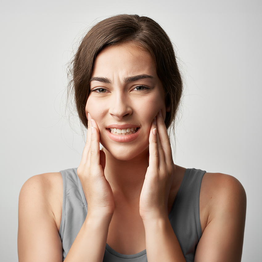 lady with TMJ pain